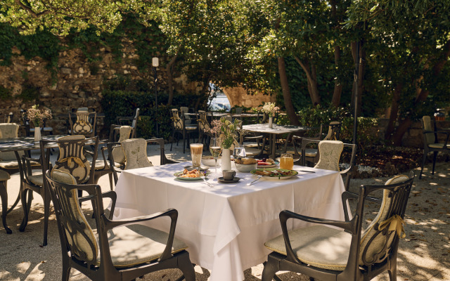 Arbiana Heritage Hotel