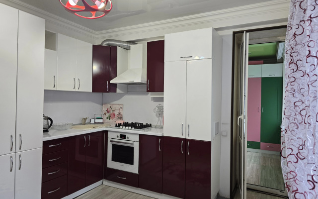 Квартира на первом этаже, просторная, центр Пятигорска