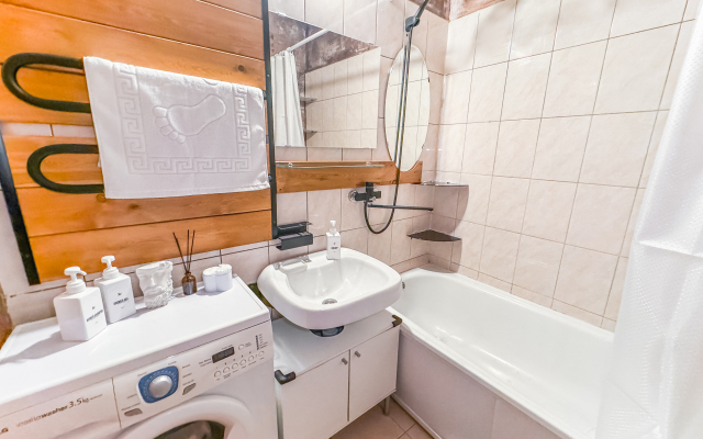 S zaseleniyem Lutshiy servis Posutochno50 Flat