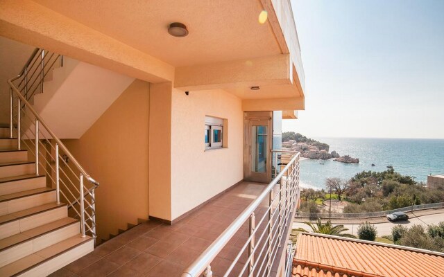 Raymond Apart-hotel