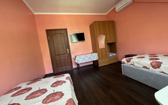 Ofeliya Private House