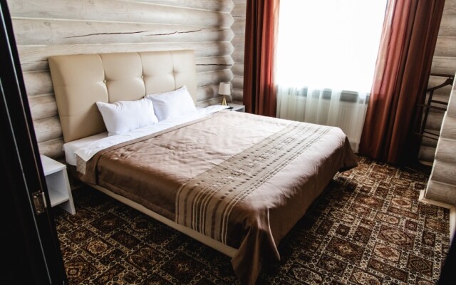 Goldy Key Hotel