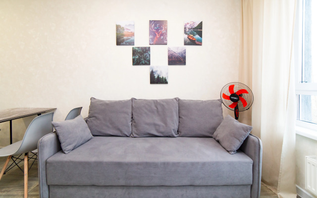 Rest with a view of the water meadows Flat