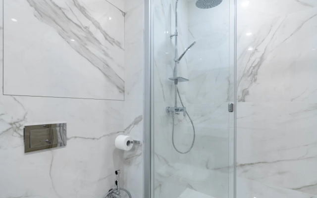 Апартаменты NicePlaceSPb на Большеохтинском 15к2