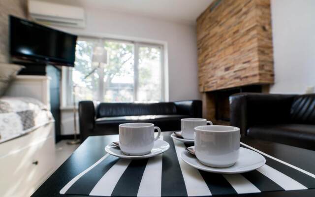 Azov Inn Guest House