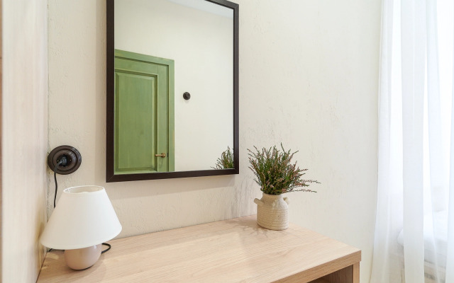 Двухкомнатная Квартира на Интернациональной 13