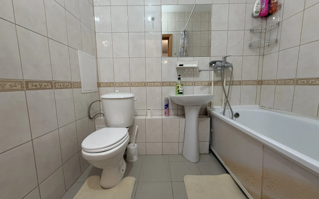 Na Tsiolkovskogo 57 Flat