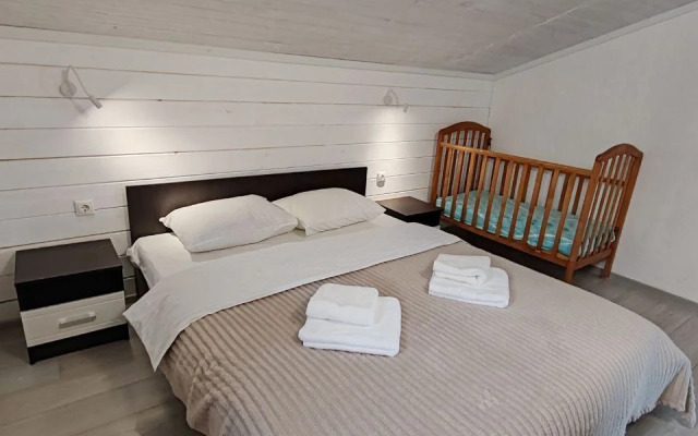 Maverick na 14 chelovek Guest house