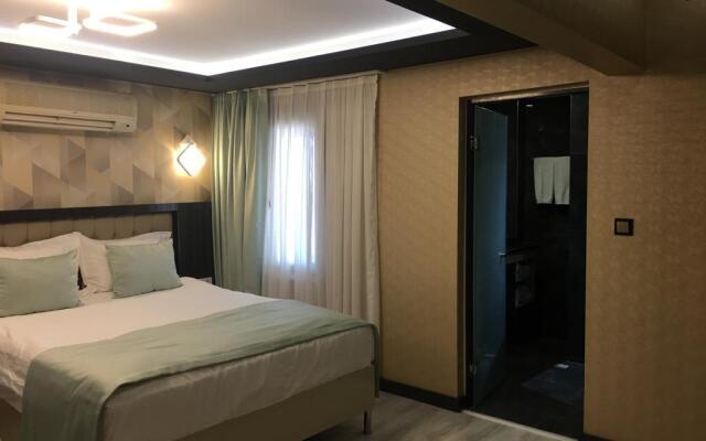 Grand Ons Hotel