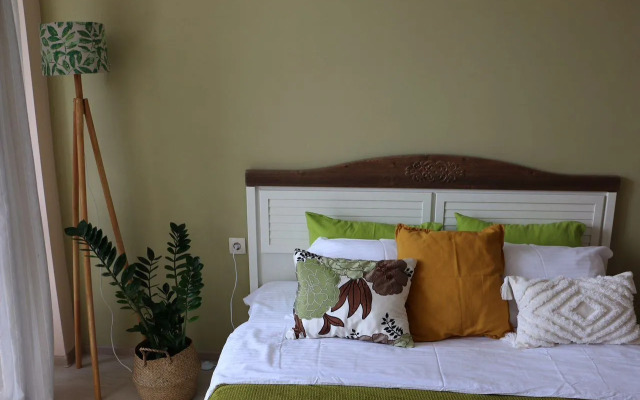 Апартаменты Fiolent Village 2