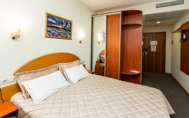 Biznes Hotel