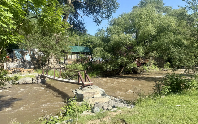 Qarup House Resort