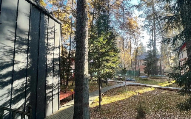 Частный дом в Заветах Ильича с розовой гостиной