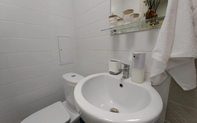 Novaya Uyutnaya Evrodvushka Komfort-Klassa Flat
