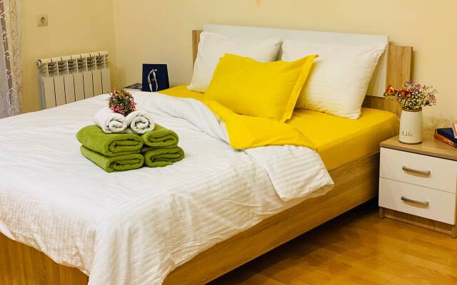 Апартаменты просторные с большим балконом