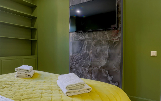 Na ulitse Germana Titova 12k2 Apartments