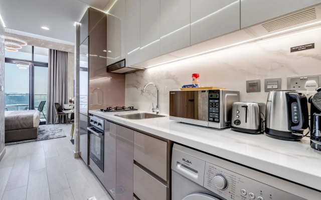 Апартаменты Globalstay Azizi Riviera 48 Studio with Balcony