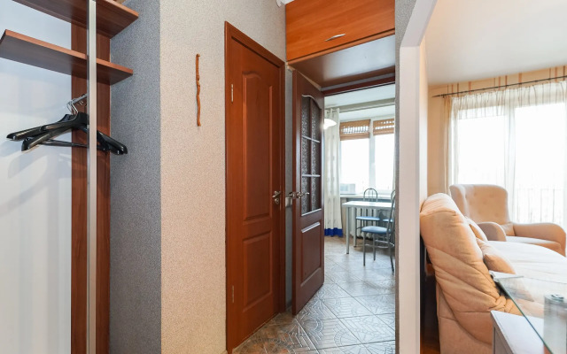 Na Prospecte Nezavisimosti 52 Flat 3-room