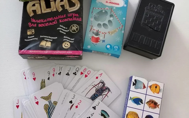 Честная Студия Четыре Угла ТЦ Аура