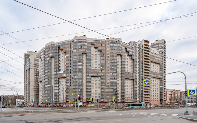 U Metro Grazhdanskiy Prospekt Apartments