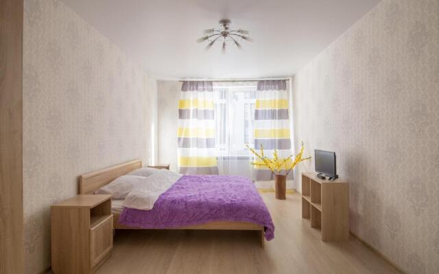 Na Kremenchugskoy 9k2 Apartments