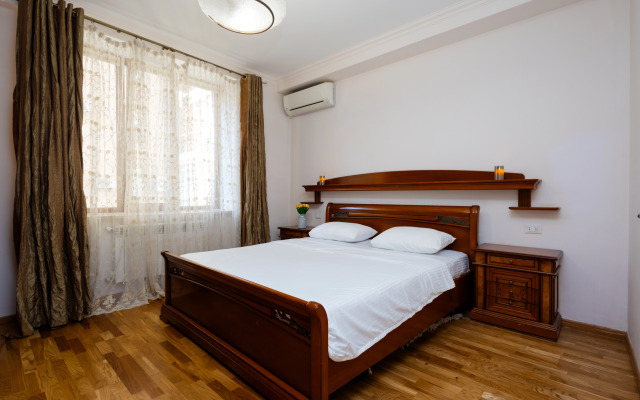 Квартира 3-к в новостройке на улице Арама DI723