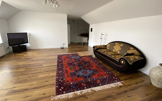 Квартира на Просвящения 27