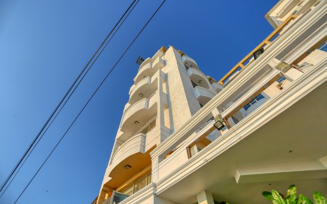 Lazaani Hotel Colombo