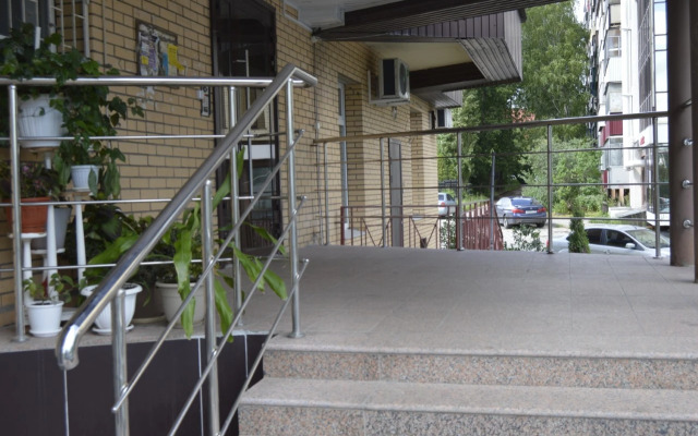 V Elitnom Dome V Tsentre Goroda Flat