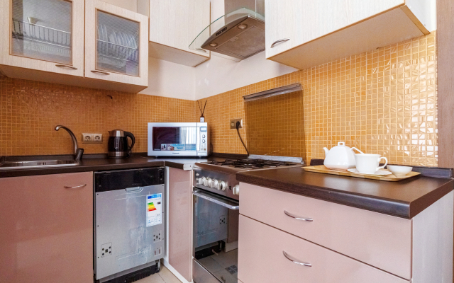 Easyguest Ryadom S Tavricheskim Parkom Flat