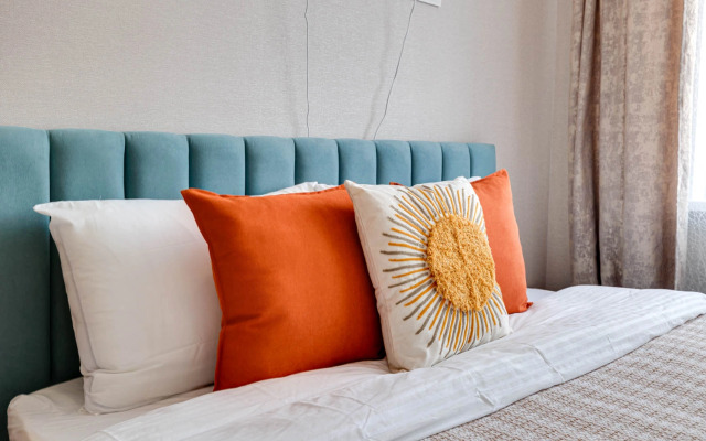 Апартаменты Happy People Западный Квартал 6/2