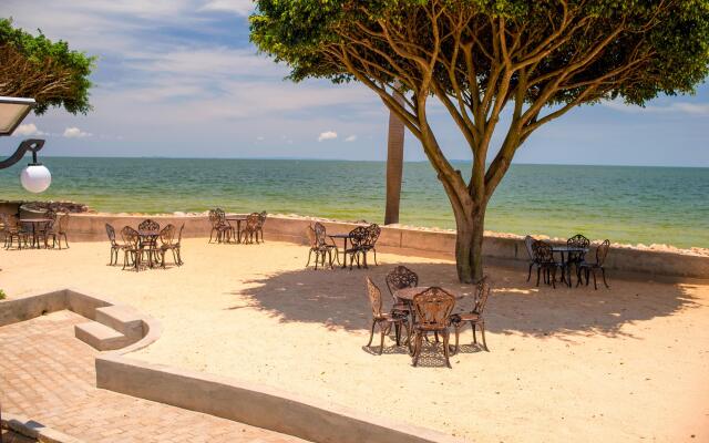 Protea Hotel by Marriott Entebbe Hotel