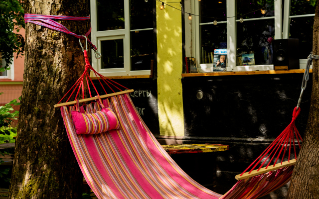 Tolstoy Art Hostel