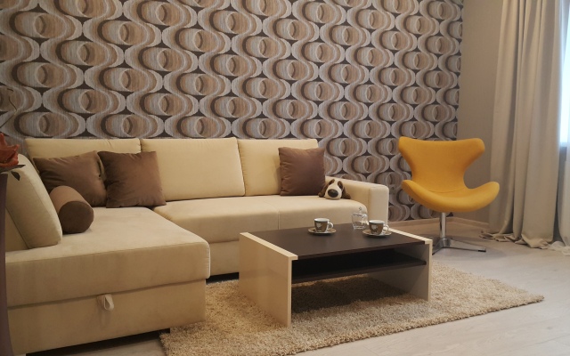 Novye Dvukhkomnatnye  V Tsentralnom Rayone Apartments