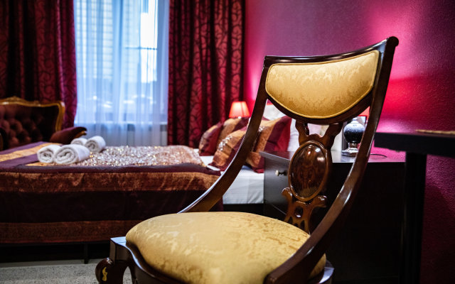 Mone Hotel