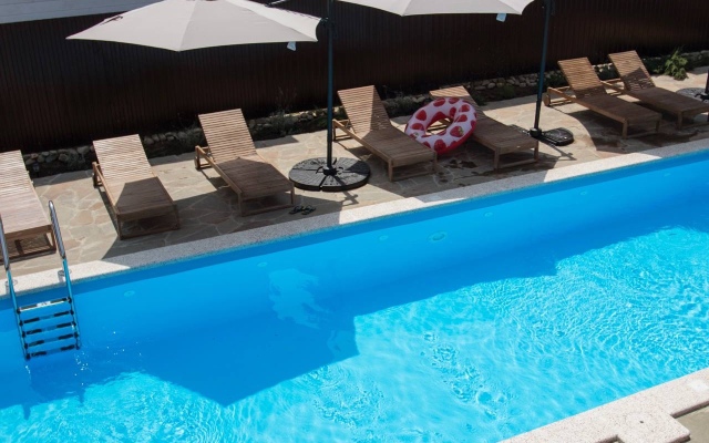 Bro Hotel Guest House