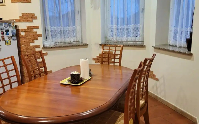 Частный дом Большой дом возле Светлогорска