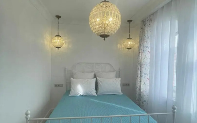 Апартаменты с Видом на Центральную Площадь и Свиягу