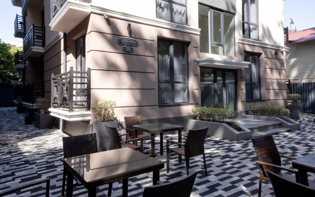 Parusa Boutique Hotel