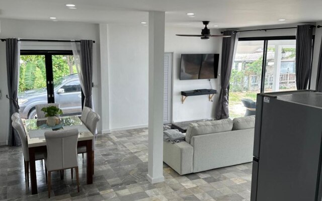 2-Spalniy Dom s Kukhney na ostrove Samui Private House