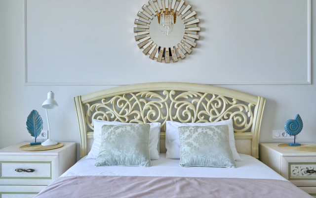 Апартаменты с Шикарным Видом на Море в Центре Сочи