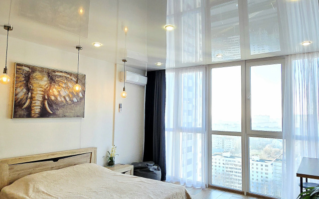 Квартира с Панорамным Видом в Новом Доме