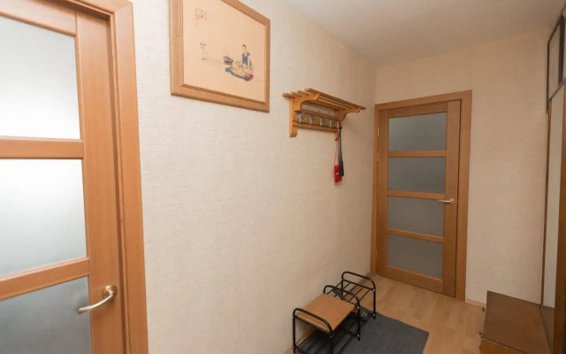 V Tsentre S Konditsionerom I Pianino Flat