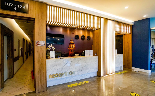 Отель Istanbul Beach