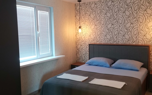 Berloga Guest House (8 person)