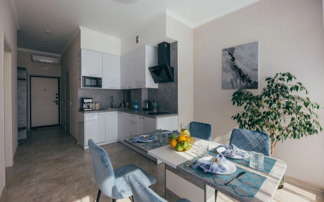Na Pervoy Linii Flat