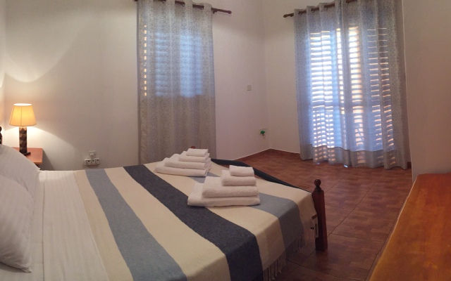 Rotiana 3 Beach Eco-Villa