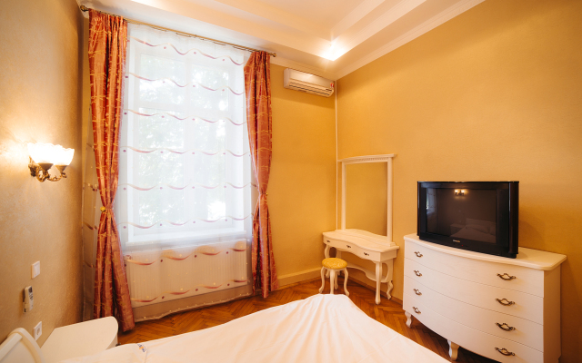 Apartments Trust Gorodocka 42