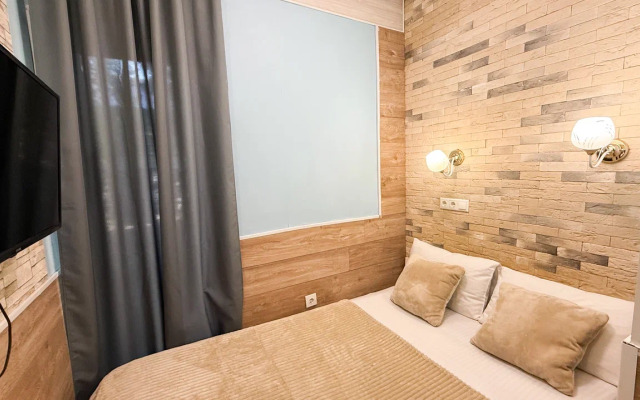 U Metro Varshavskaya Sk11 Apartments