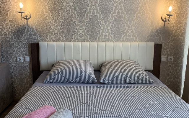 Апартаменты 28 на Ягодной 10